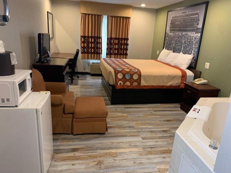 Super 8 By Wyndham Frankfort In Bagian luar foto